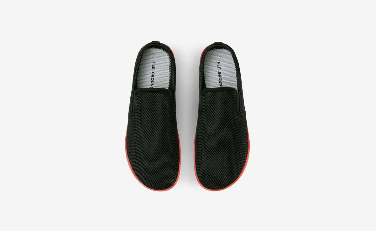 Босоногие слипоны Feelgrounds Droptop Mesh — чёрный и красный, фото 3